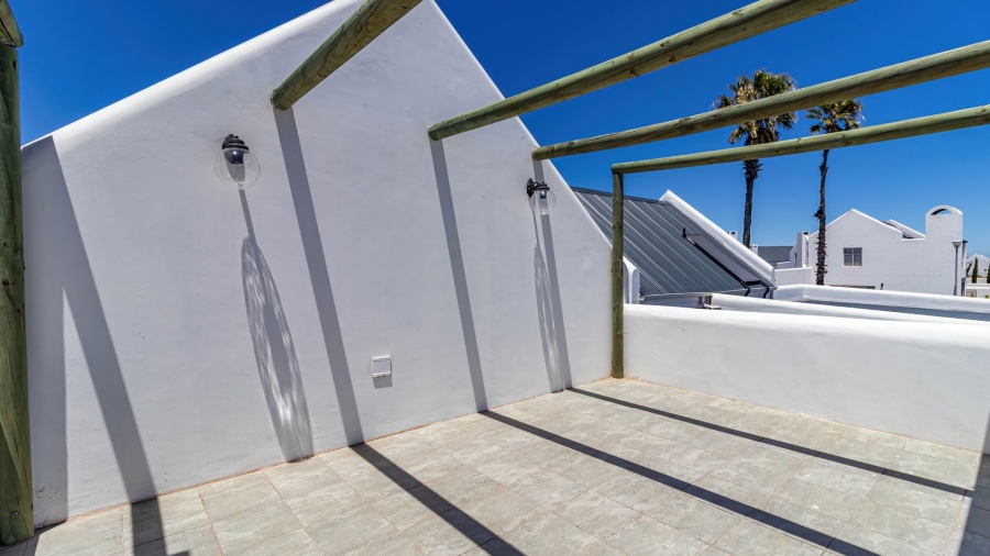 3 Bedroom Property for Sale in Lampiesbaai Western Cape